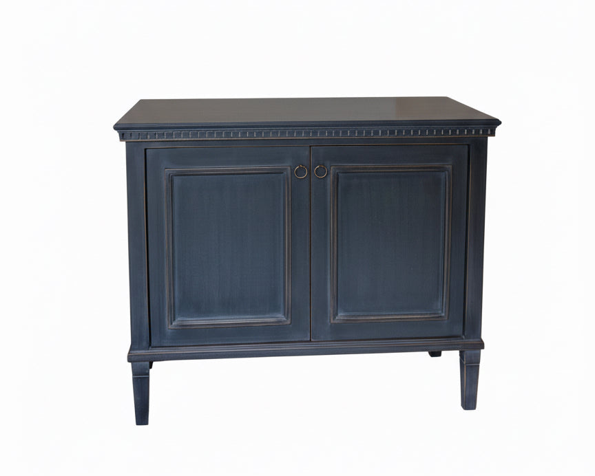 Mueble tallado 2 puertas