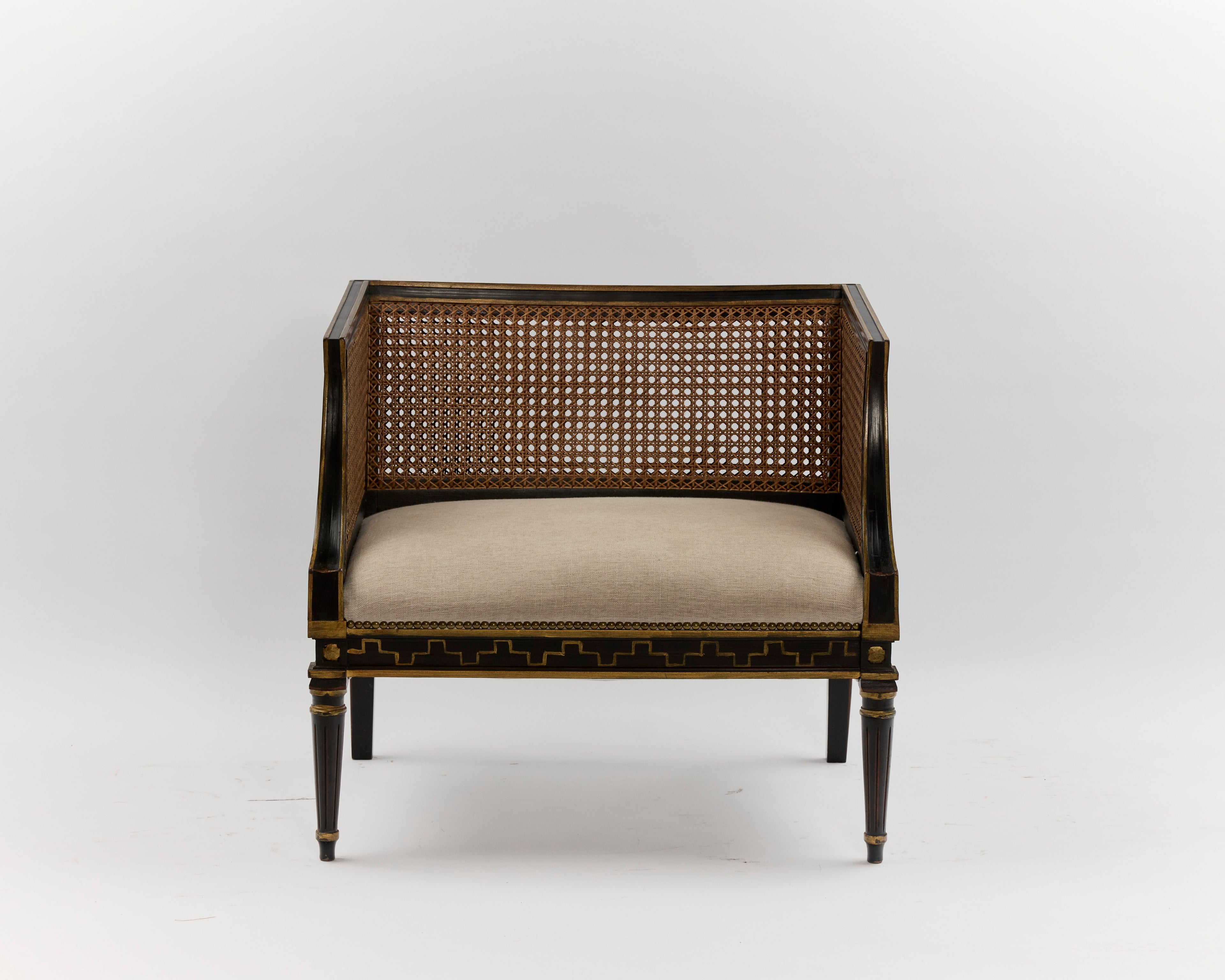 Sitial Tallado Ajedrez Junco Recto