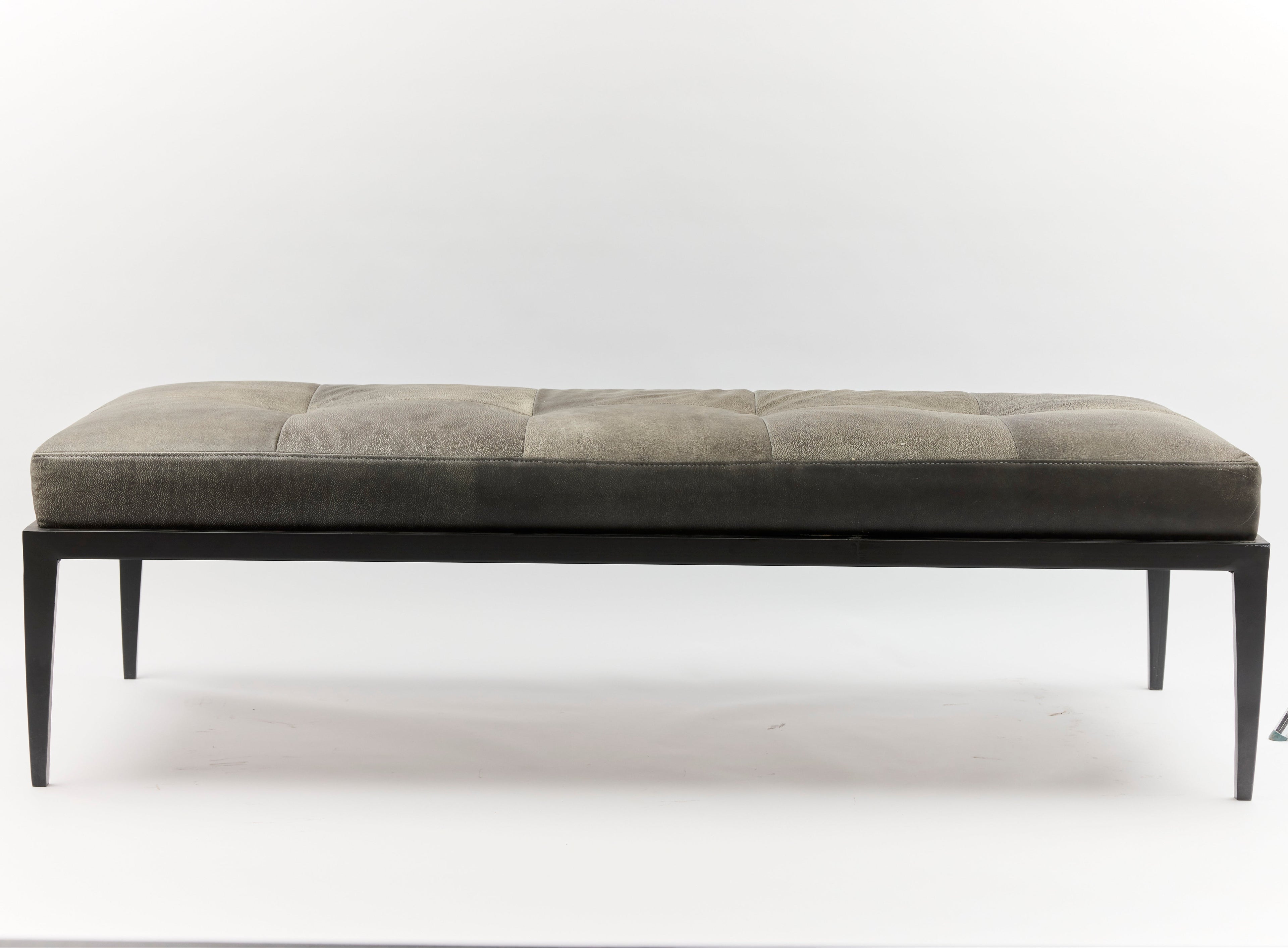 Banqueta Fierro Cuero